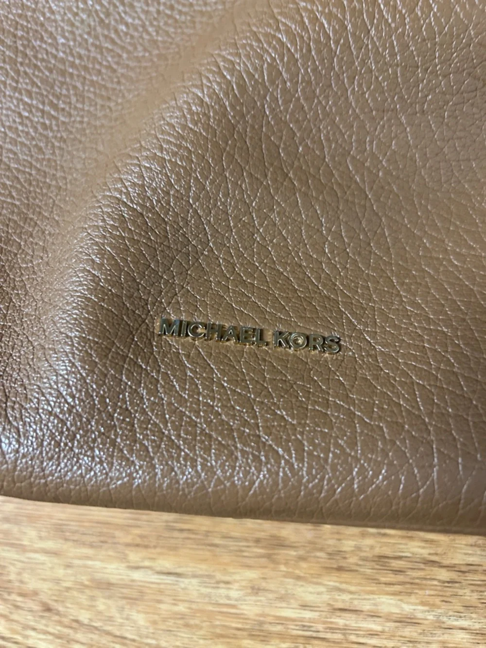 Michael Kors Classic Brown Leather Shoulder Hobo Bag - Picture 3 of 11